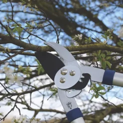 Spear And Jackson Spear & Jackson Razorsharp Dual-Geared Bypass Lopper 26 1/4" (670mm) -Forest Garden Shop 199JR A1