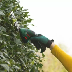 Bosch Isio 3.6V 1 X 1.5Ah Li-Ion Cordless Grass & Shrub Shear -Forest Garden Shop 276PF A4