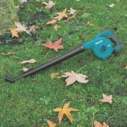 Makita DUB186F001 18V 1 X 3.0Ah Li-Ion LXT Cordless Blower -Forest Garden Shop 390PF A2