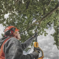 DeWalt DCMPS567P1 18V 1 X 5.0Ah Li-Ion XR Brushless Cordless 20cm Pole Saw -Forest Garden Shop 586JT A3