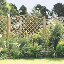 Forest Hamburg Lattice Curved Top Garden Screens 6 X 6&apos; 4 Pack -Forest Garden Shop 62642 A1