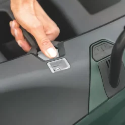 Bosch UniversalRotak 36-550 36V 1 X 4.0Ah Li-Ion Brushless Cordless 36cm Lawn Mower -Forest Garden Shop 727PR A2