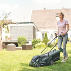 Bosch UniversalRotak 36-550 36V 1 X 4.0Ah Li-Ion Brushless Cordless 36cm Lawn Mower -Forest Garden Shop 727PR A4