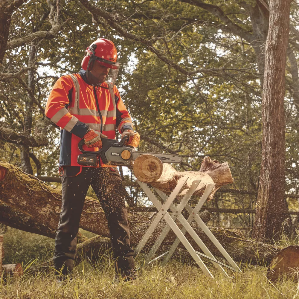 Titan TTT933CHN 36V 1 X 4.0Ah Li-Ion TXP Brushless Cordless 30cm Chainsaw 10 Titan TTT933CHN 36V 1 X 4.0Ah Li-Ion TXP Brushless Cordless 30cm Chainsaw - Image 8